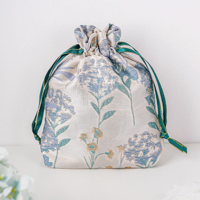01Blue Hydrangea Brocade Wrist Bag & Gift Pouch