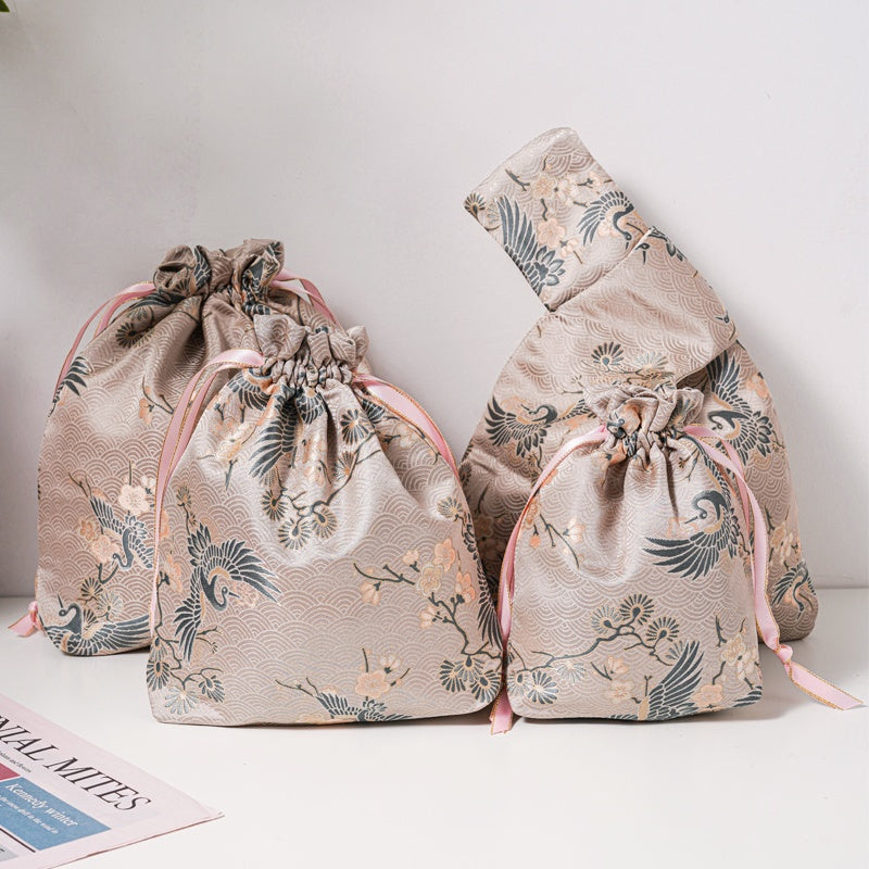 Green Crane Brocade Drawstring Favor Bags, Embroidered Satin Evening Wedding Bridesmaid Gift Pouch