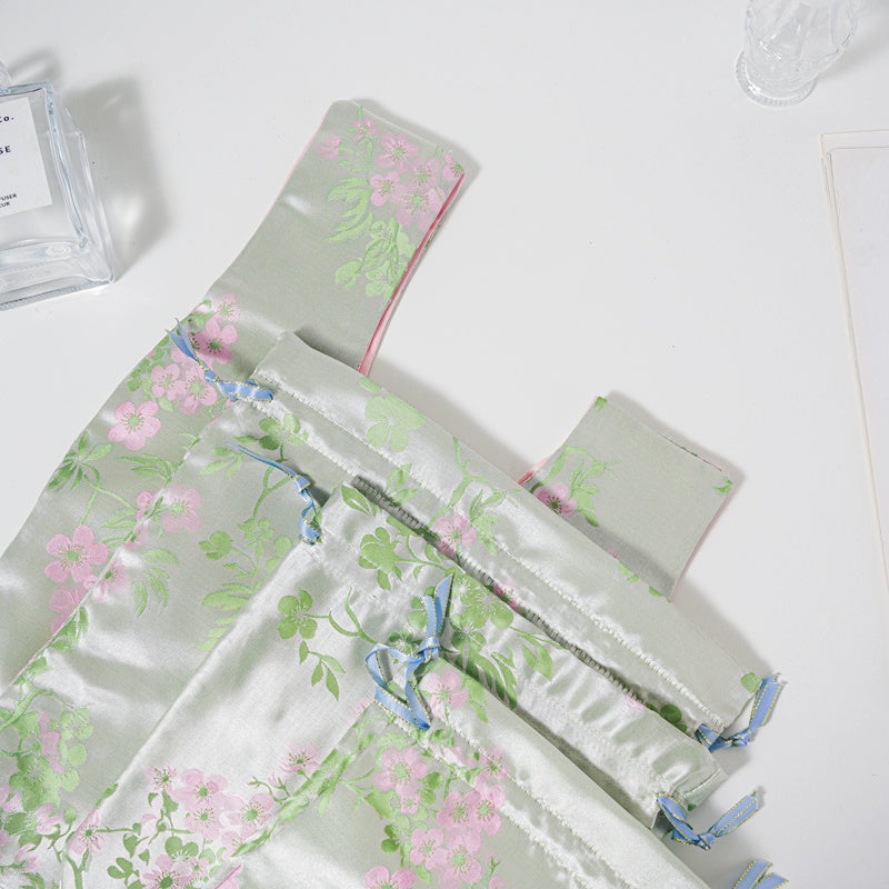Cherry Blossom Brocade Drawstring Favor Bags, Embroidered Satin Evening Wedding Bridesmaid Gift Pouch - 3