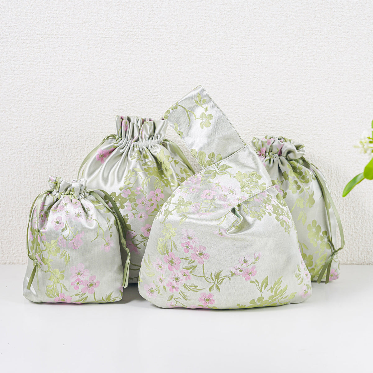 Green Blossom knot bag and gift bags - 2