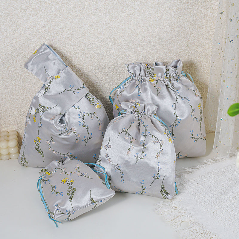 Silver Sprig patterned drawstring favor gift bag