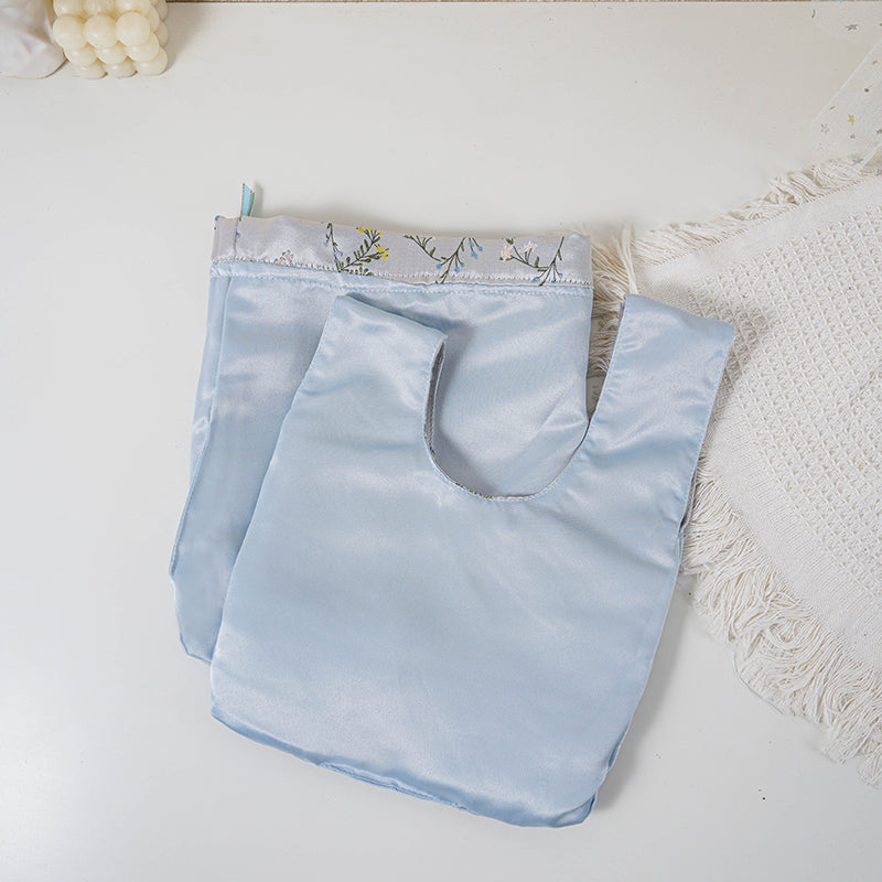 Silver Sprig patterned drawstring favor gift bag
