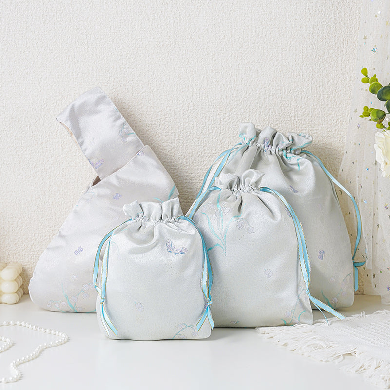Silver Muguet patterned drawstring favor gift bag