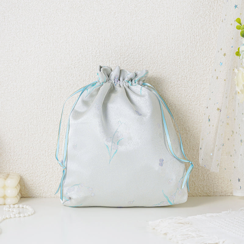 Silver Muguet patterned drawstring favor gift bag