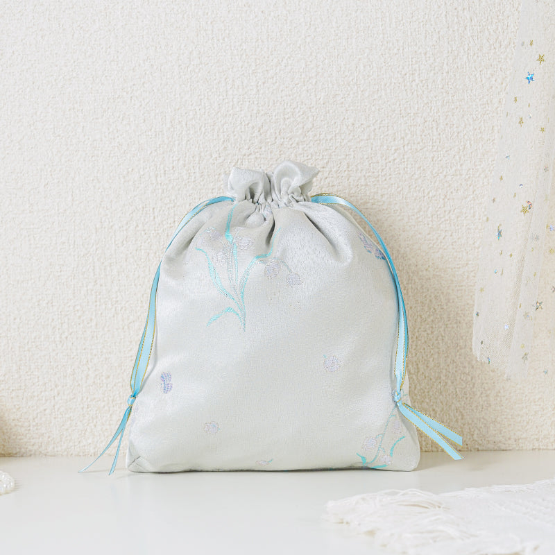 Silver Muguet patterned drawstring favor gift bag