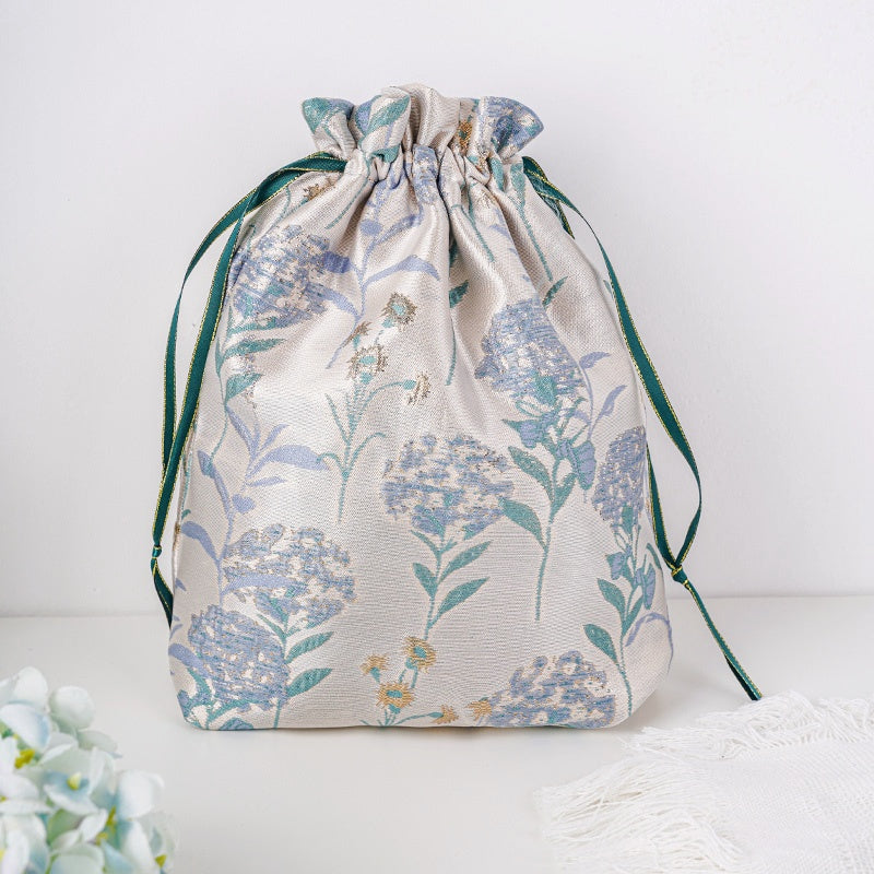 01Blue Hydrangea Brocade Wrist Bag & Gift Pouch